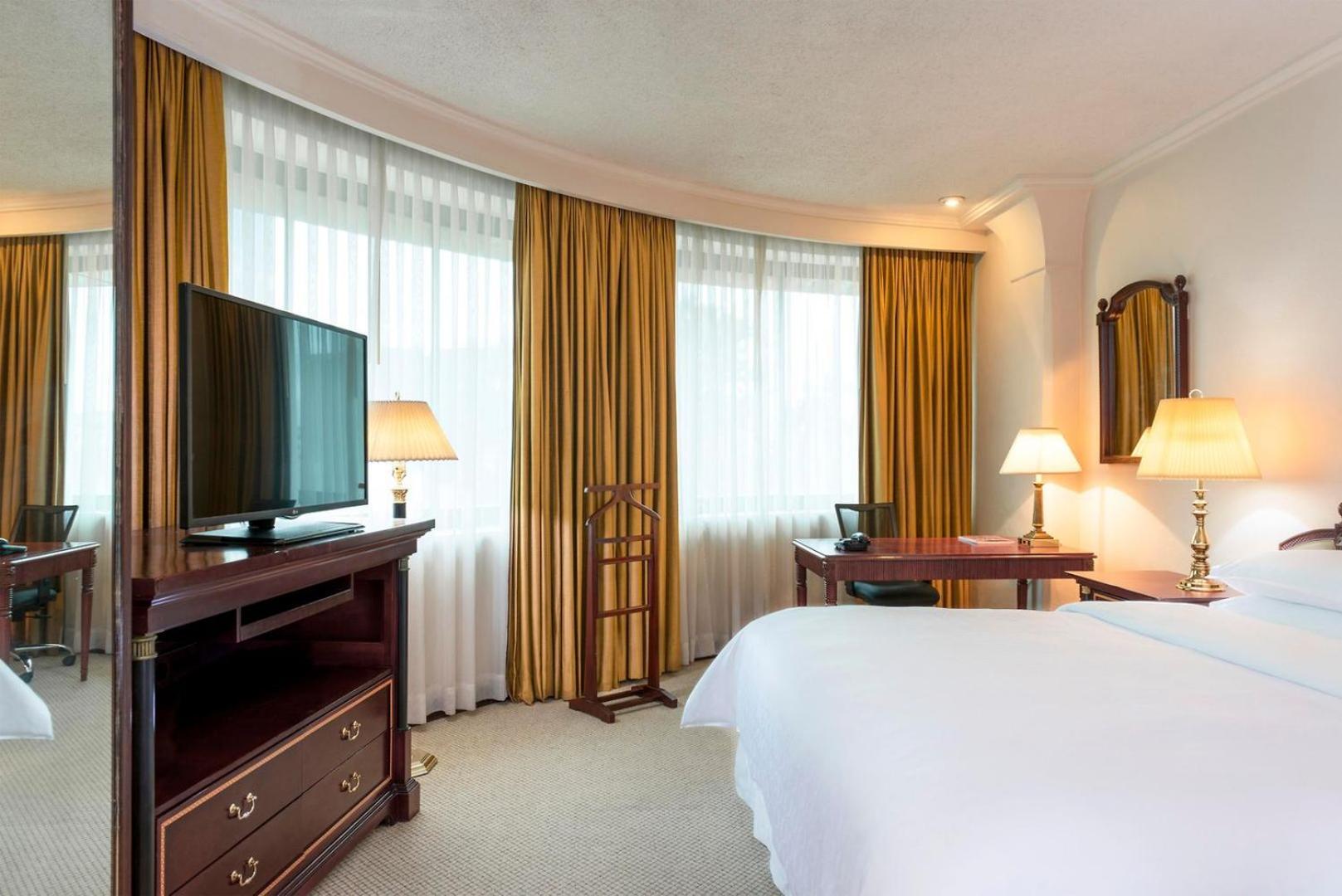Standard King Room, Non-Smoking,1669009929:JPEG